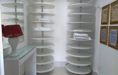 Imagem 15: Oportunidade única. Cobertura duplex com 359 m2 no Tirol todo reformado...