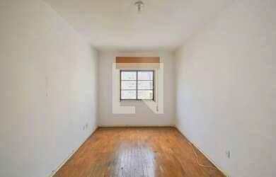 Imagem: O apartamento possui 1 Dormitório, 1 Banheiro, 35m² de Área