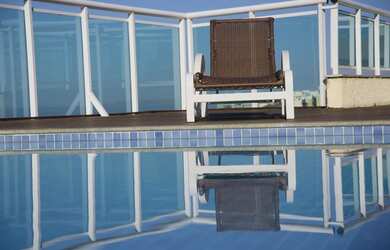 Imagem: O studio possui 1 Dormitório, 1 Banheiro, 1 Vaga na garagem