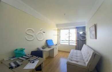 Imagem: O apartamento possui 1 Dormitório, 1 Banheiro, 1 Vaga na garagem