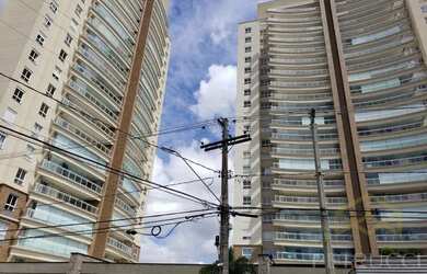 Imagem: O apartamento possui 3 Dormitórios, 5 Banheiros, 3 Vagas na