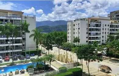 Imagem: O apartamento possui 2 Dormitórios, 3 Banheiros, 1 Vaga na