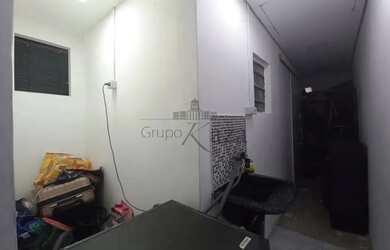 Imagem 16: Oportunidade - Casa Conjunto Residencial Dom Pedro I - 3 Dormitórios - 140m²