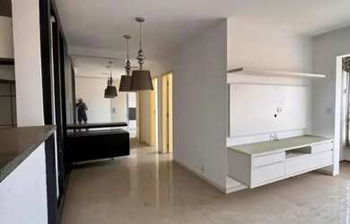 Imagem: O apartamento possui 3 Dormitórios, 2 Banheiros, 2 Vagas na