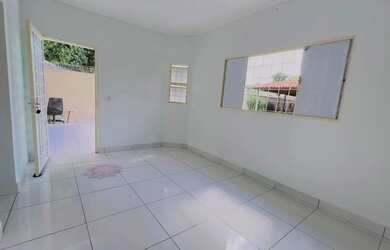 Imagem 9: Casa de 3 Quartos com suíte Condomínio Fechado Setor Vila Brasília