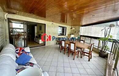 Imagem: O apartamento possui 3 Dormitórios, 2 Banheiros, 3 Vagas na