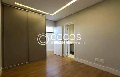 Imagem 10: Casa em condomínio à venda, 4 quartos, 4 suítes, 4 vagas, Alphaville Lagoa dos Ingleses