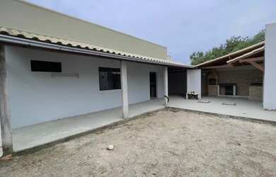Imagem 2: Casa Alto Padrão Unamar. Piscina, Churrasqueira, VarandaeÁrea de serviço