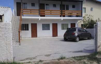 Imagem: A kitnet possui 1 Dormitório, 1 Banheiro, 1 Vaga na garagem