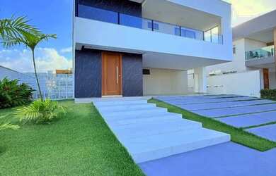 Imagem: A casa em condomínio possui 5 Dormitórios, 5 Banheiros, 3