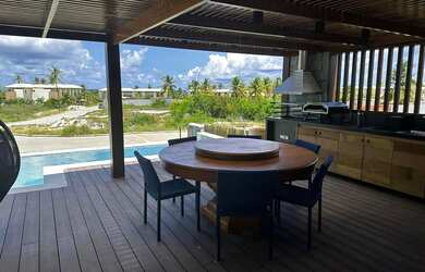 Imagem 9: Casa de condomínio para venda tem 240 metros quadrados com 4 quartos