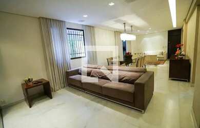 Imagem: O apartamento possui 4 Dormitórios, 4 Banheiros, 4 Vagas na