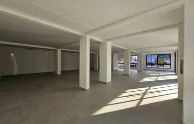 Imagem 6: Excelente Sala Comercial com 220 m² na Nações - Balneário Camboriú...