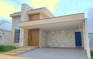 Imagem: A casa em condomínio possui 3 Dormitórios, 1 Banheiro, 2 Vagas