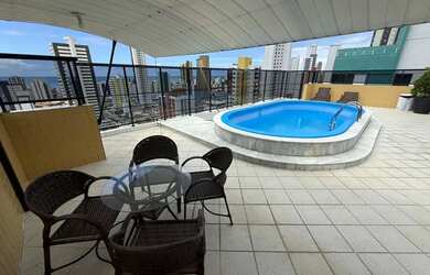 Imagem: O apartamento possui 4 Dormitórios, 3 Banheiros, 2 Vagas na