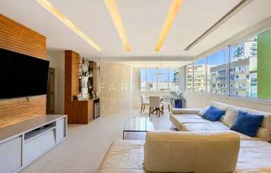 Imagem: O apartamento possui 2 Dormitórios, 3 Banheiros, 1 Vaga na