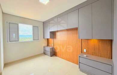 Imagem: O apartamento possui 3 Dormitórios, 3 Banheiros, 2 Vagas na