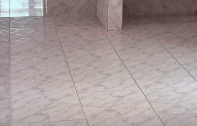 Imagem: A casa possui 2 Dormitórios, 1 Banheiro, 1 Vaga na garagem