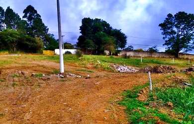 Imagem: O terreno possui 600m² de Área e está localizado em Jardim
