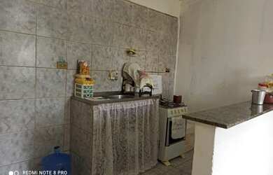 Imagem: A kitnet possui 1 Dormitório, 1 Banheiro, 1 Vaga na garagem