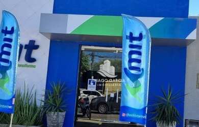 Imagem: A casa possui 1 Dormitório, 1 Banheiro, 160m² de Área e