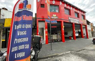 Imagem: O depósito possui 4 Vagas na garagem, 10m² de Área e está