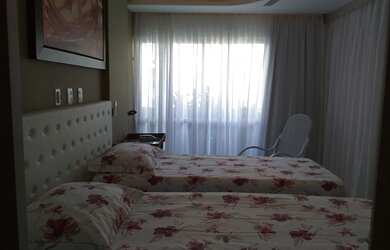 Imagem 14: Oportunidade única. Cobertura duplex com 359 m2 no Tirol todo reformado...