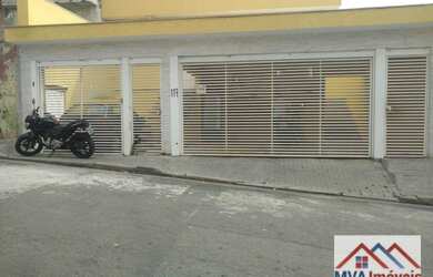 Imagem: A casa possui 2 Dormitórios, 2 Banheiros, 3 Vagas na garagem
