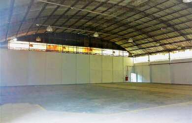 Imagem 6: Galpão/Depósito/Armazém para aluguel possui 2300 metros quadrados em...