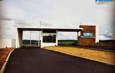 Imagem: O terreno possui 490m² de Área e está localizado em Capitão