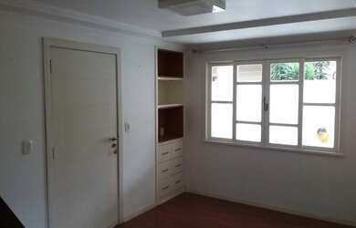 Imagem 14: Casa GASPAR - SC. 220m² de Área, 2 Vagas na garageme3 Dormitórios