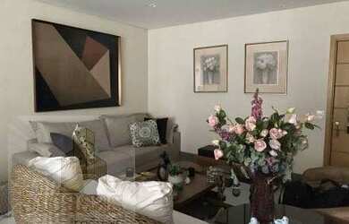 Imagem: O apartamento possui 4 Dormitórios, 4 Banheiros, 2 Vagas na