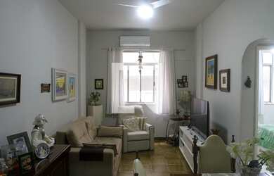 Imagem: O apartamento possui 2 Dormitórios, 2 Banheiros, 55m² de Área