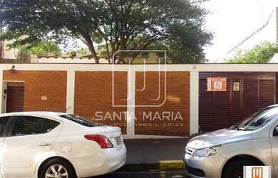 Imagem: O depósito possui 2 Vagas na garagem, 254m² de Área e está