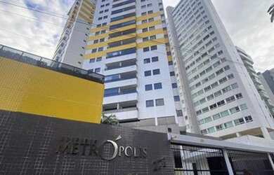 Imagem: O apartamento possui 3 Dormitórios, 3 Banheiros, 2 Vagas na