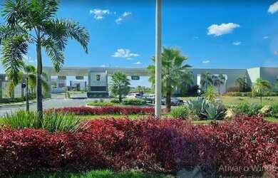 Imagem: O terreno possui 738m² de Área e está localizado em Cuiabá