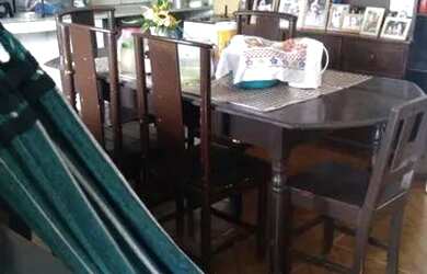 Imagem: A casa possui 2 Dormitórios, 2 Banheiros, 1 Vaga na garagem