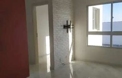 Imagem: O apartamento possui 3 Dormitórios, 1 Banheiro, 1 Vaga na garagem