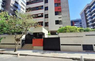 Imagem: O apartamento possui 1 Dormitório, 2 Banheiros, 1 Vaga na garagem