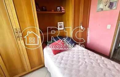 Imagem 12: Imóvel para venda possui 136 metros quadrados com 4 quartos em Barra...