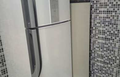 Imagem 12: PRAIA DE CARNE DE VACA. Churrasqueira, Acomodam 20 pessoas, 3 Vagas na...