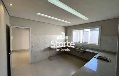 Imagem 2: Excelente casa estilo sobrado com 3 suítes à venda, 250m² por R$1.050.000...