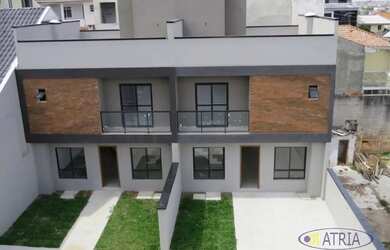 Imagem: A casa possui 3 Dormitórios, 1 Banheiro, 2 Vagas na garagem