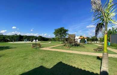 Imagem 3: Descubra o seu novo refúgio no Residencial Jardim, situado no encantador...