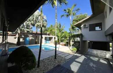 Imagem 4: Ampla casa 4 suítes APENAS 500m da Praça do Congresso centro de criciúma...