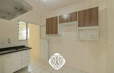 Imagem: O apartamento possui 1 Dormitório, 1 Banheiro, 1 Vaga na garagem