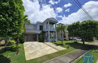 Imagem: A casa em condomínio possui 4 Dormitórios, 5 Banheiros, 4