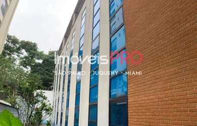 Imagem: O depósito possui 5 Vagas na garagem e 901m² de Área e está