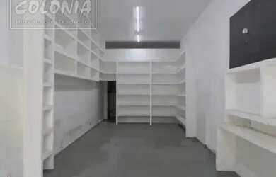 Imagem: O depósito possui 160m² de Área e está localizado em Centro