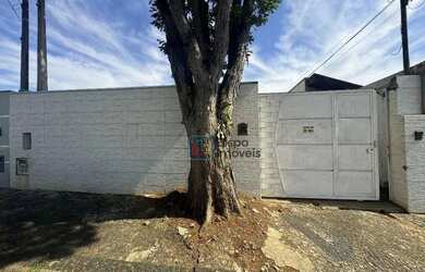 Imagem: O depósito à venda possui 5 Vagas na garagem e 102m² de Área